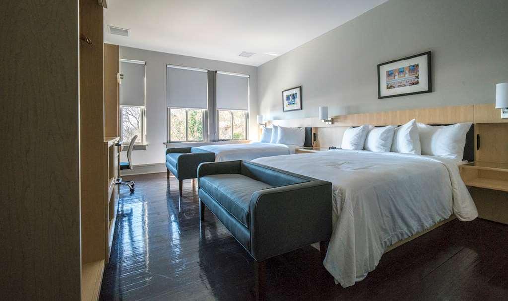 Hotel The Waters Hot Springs, Tapestry Collection By Hilton Chambre photo